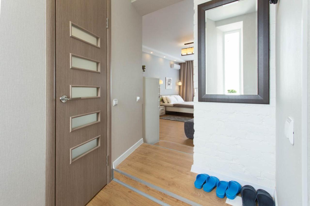 Lux Studio Near Metro Yaroslava Mudroho, Universytet - Chernyshevska Str 95-4 Harkiv Dış mekan fotoğraf